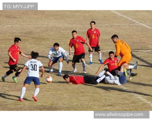 足球刮风带来的激情与挑战如何影响比赛结果与球员表现