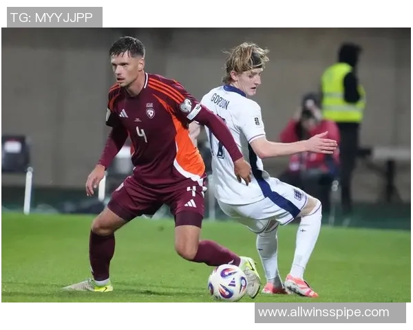 足球圈绯闻揭秘球星私生活与情感纠葛的背后故事大曝光 足球圈绯闻揭秘球星私生活与情感纠葛的背后故事大曝光